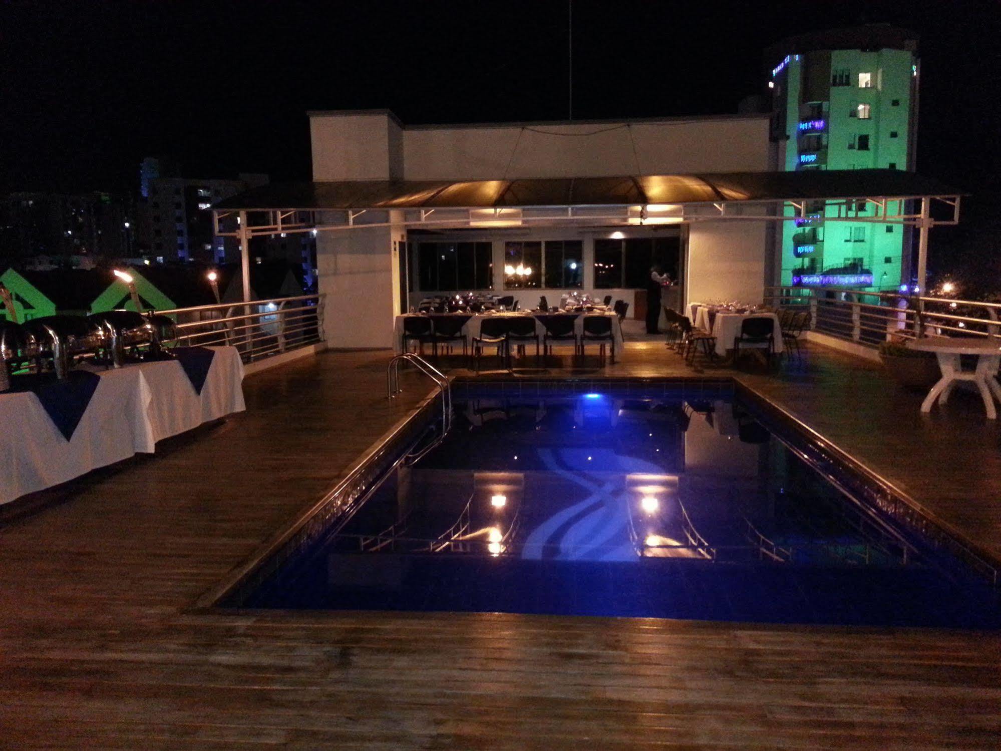Top Deck Hotel Pereira Ngoại thất bức ảnh